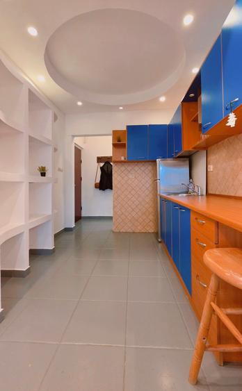 Garsoniera Jean Louis Calderon / Universitate - 4