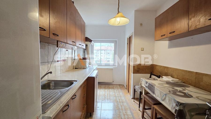 Apartament structura mare zona Racadau - 5