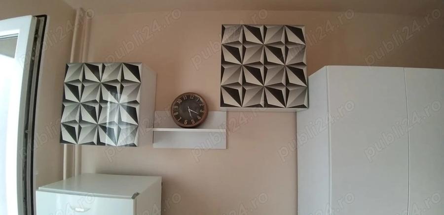 Gars. 11 mp de inchiriat - 1