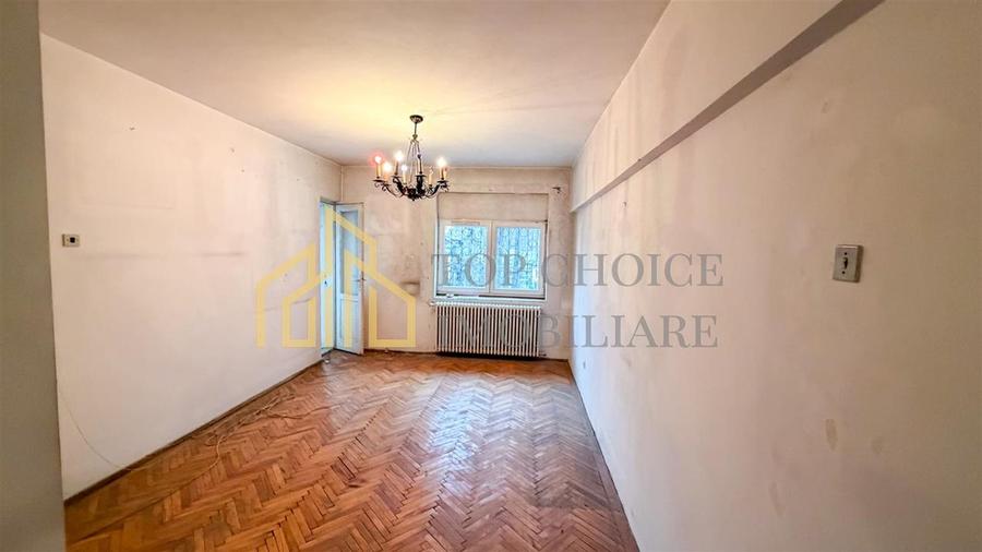 GARSONIERA SPATIOASA CU PARCARE SI BOXA - STEFAN CEL MARE - PARTER INALT - BLOC - 5