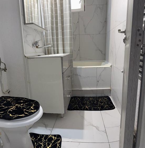 Vand apartament cu 3 camere decomandat - 2