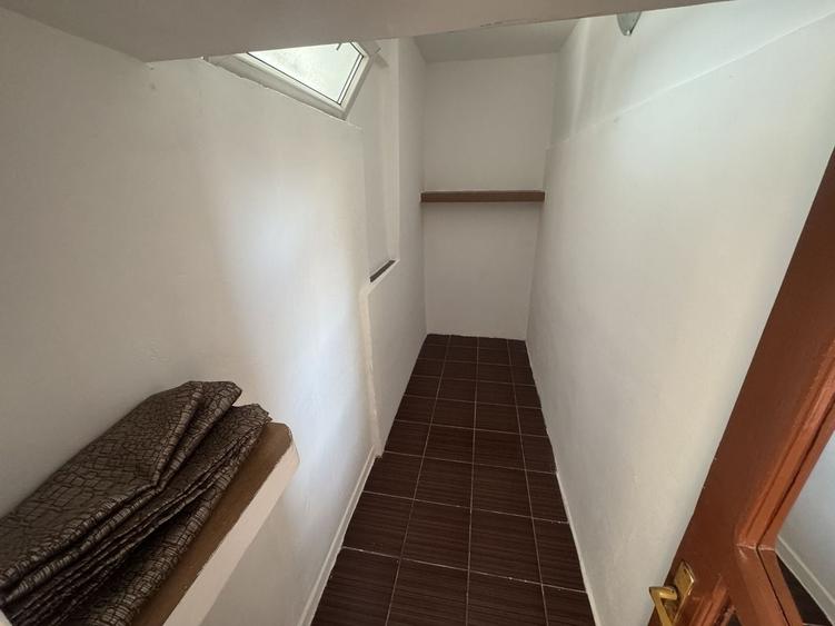 Garsoniera zona Far - 4