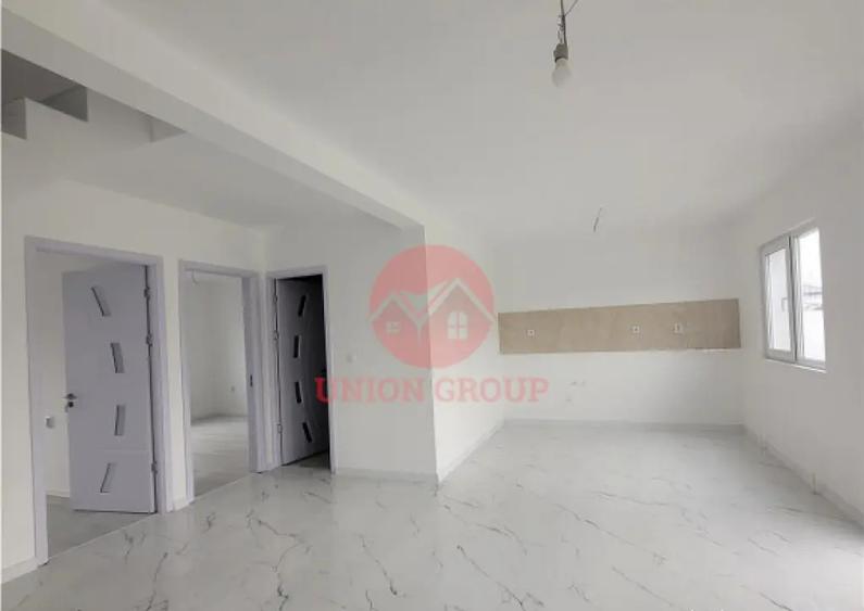 Vila P M La Cheie, Constructie 2025 - Lumina - 8