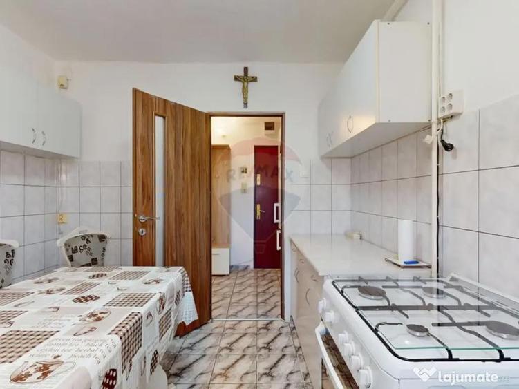 De inchiriat 2 camere zona Astra, mobilat si utilat - 3