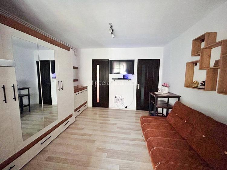 Garsoniera de vanzare in Navodari