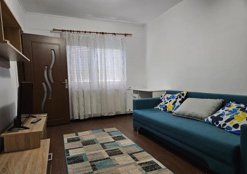 Garsoniera de inchiriat ?i loc de Parcare, zona Intim - Banu Maracine - 1