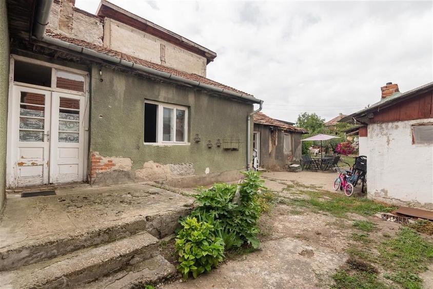 Casa renovabila cu teren de 620 mp in Cantemir - 20
