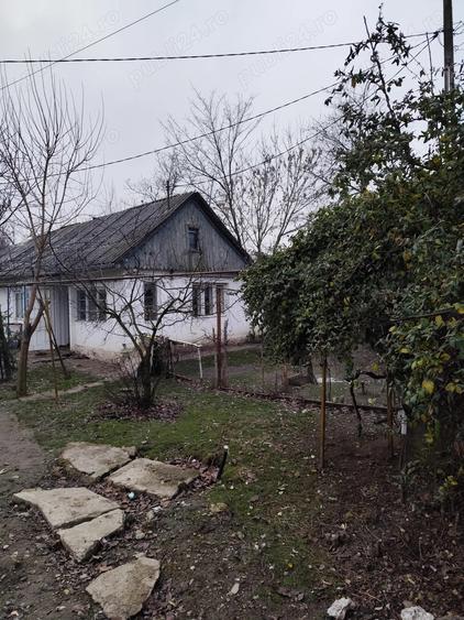 vand casa pascani str ciprian porumbescu - 3