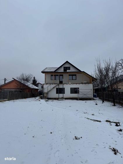 Casa - Iasi, com. Holboca la 1015 minute de centrul orasului - 8