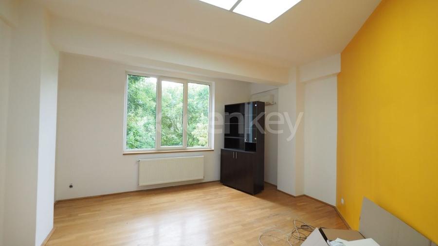 Vedere panoramica! Duplex cu 6 camere pe strada linistita, 350mp - 8