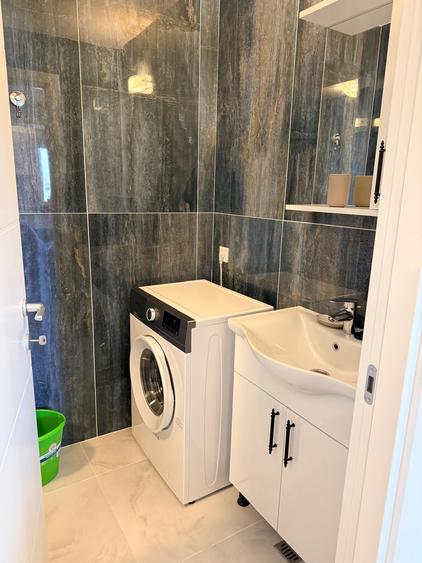 Studio- modern- lift - parcare - piscina in complex - 7