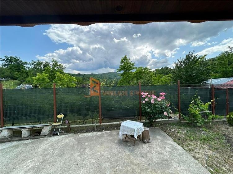 Casa tip parter zona Magura - 1