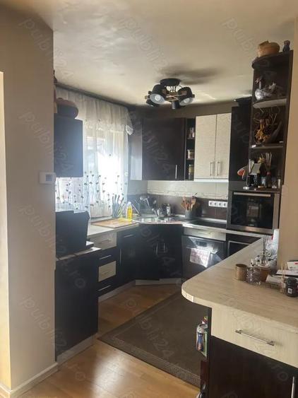 Vand casa Victoriei - 5