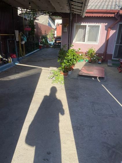 Casa cu 3 camere, garaj si curte spatioasa – zona Giulesti - 17