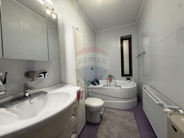 Casa /Vila cu 6 camere de vanzare in Cumpana Constanta - 15