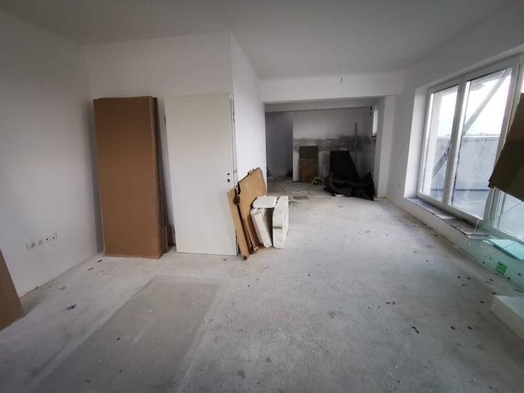 Penthouse pe 2 etaje cu terasa mare, finalizat, Avantgarden - 3