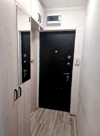 Inchiriez apartament - 8