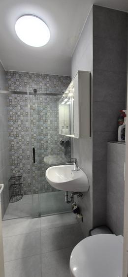 De inchiriat ap 3 camere -Dambu Pietros - cu/fara garaj sub bloc - 3