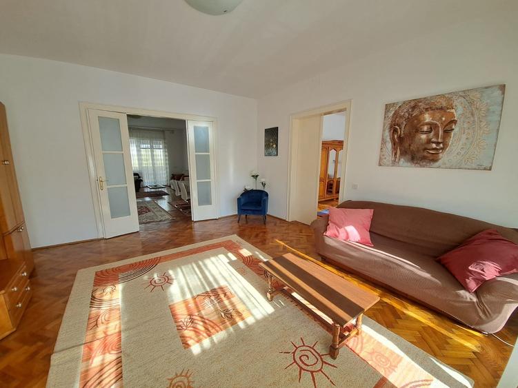 Spatios pentru  locuit si afacere - 3