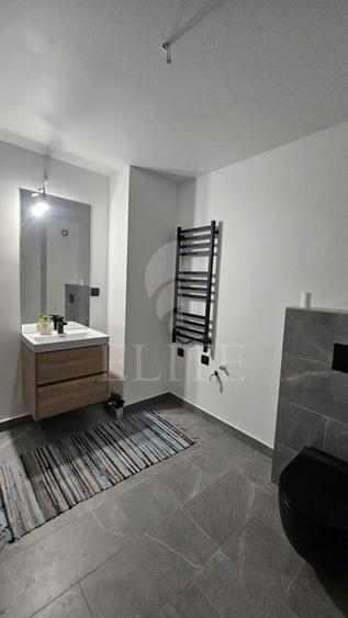 Apartament 2 camere &icirc;n zona HOREA - 5