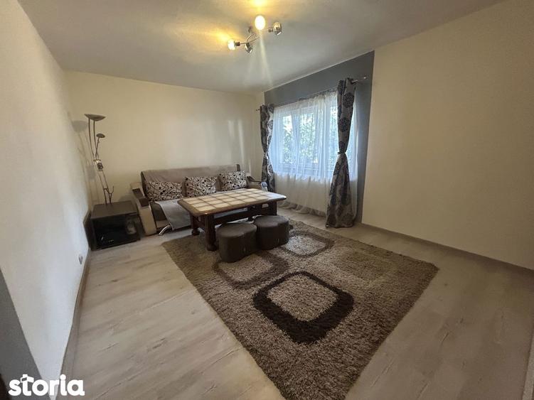 Bucovinei -Ceta?ii 2 camere Decomandat -Centrala Prop, 340 euro Neg. - 2