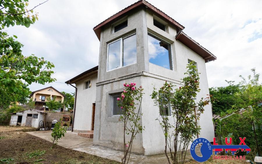 ID 6689 EXCLUSIVITATE Casa cu vedere la Lacul Somova! - 8