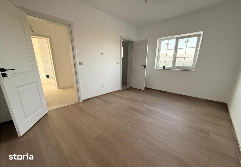 Casă cu 3 camere cu Teren 350 Mp în Hemeiuș