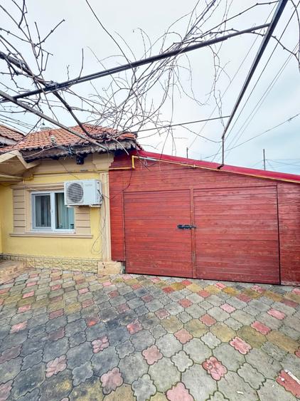 Casă individuală cu 4 camere cu Canalizare în Viile Noi