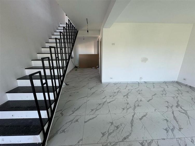 Vila P+1 de vanzare in Cartier Doctor Carnabel (toate utilitatile) - 6