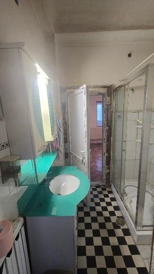 apartament cu 3 camere + 2 boxe + terasa 20 MP  Bd. Regina Maria nr. 50 - 16