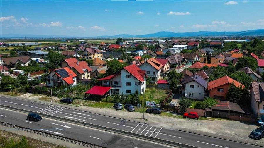 Casa cu 4 apartamente independente: Oportunitate Rezidential/ Investitionala in - 22