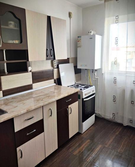 Inchiriez apartament 2 camere, Targoviste - 7