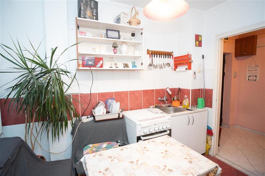 Apartament cu 3 camere, Bld Dacia - 9