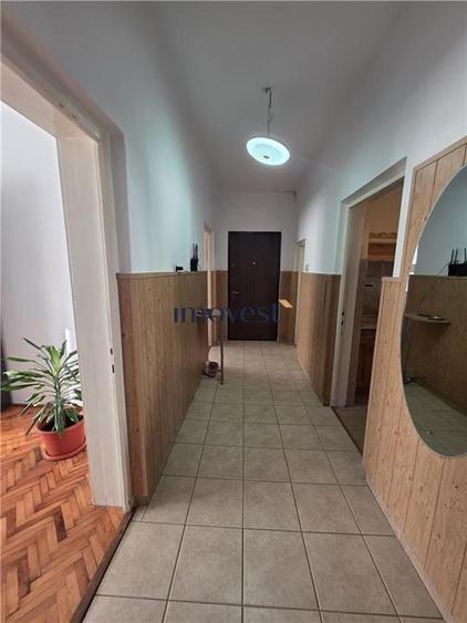 Apartament 3 Camere Semicentral - 10