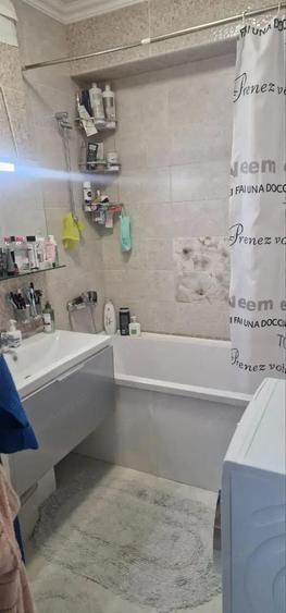 Garsoniera de inchiriat in zona Tractorul - 2