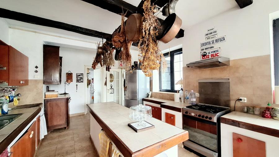 Proprietate autentica cu potential turistic lângă satul Viscri,  judetul Brașov - 6