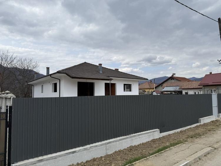 Casa noua in Calimanesti - 2