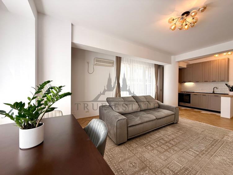 Apartament cu 3 camere decomandat în Kiseleff