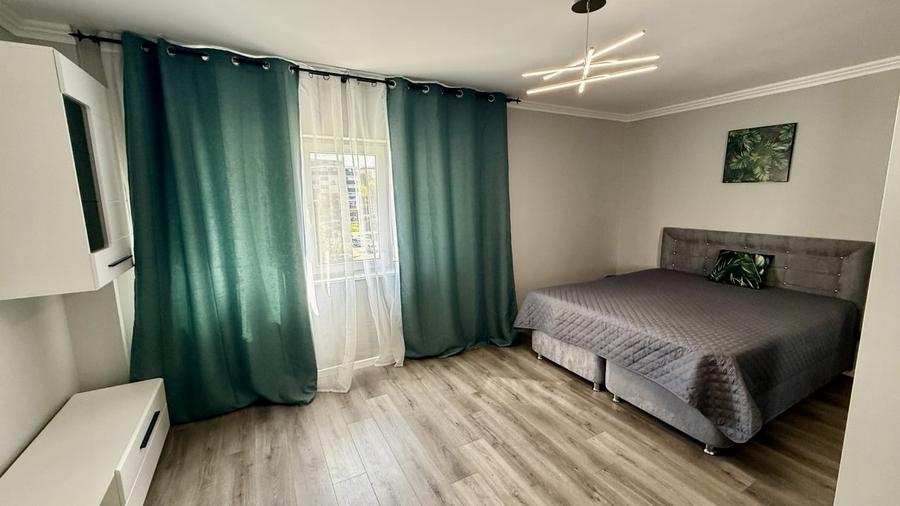 Apartament cu 2 camere decomandat, mobilat în Zorilor