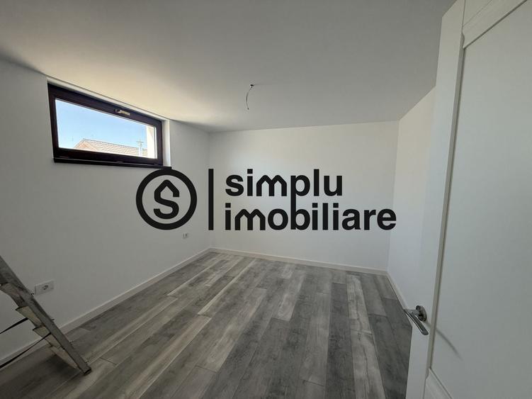 Casă individuală cu 4 camere cu Teren 246 Mp în Exterior Est
