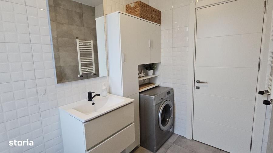 Casă cu 4 camere cu Teren 338 Mp în Tunari