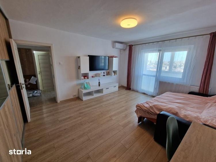 Garsonieră decomandată în Inel I