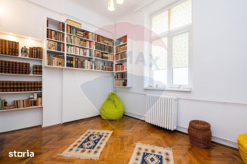 Apartament cu 3 camere în Cotroceni