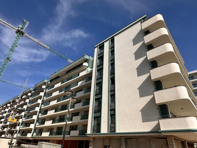 Apartament cu 2 camere semidecomandat în Est