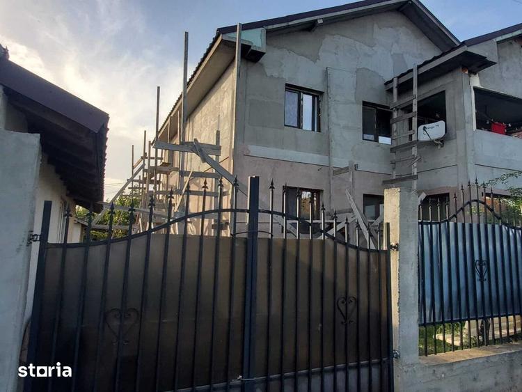 CASA VALU LUI TRAIAN PRETABILA 2 FAMILII - 12