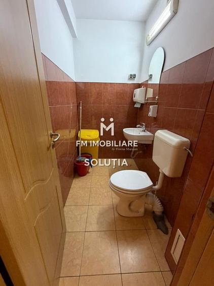 Apartament cu 2 camere semidecomandat în Central