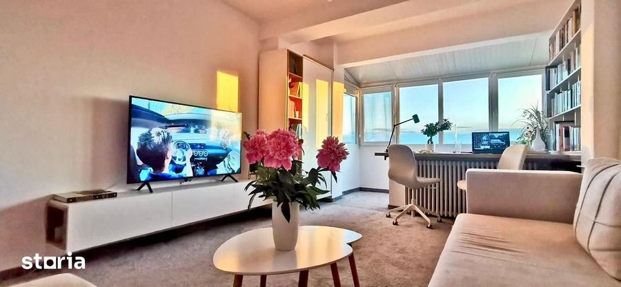 Apartament cu 2 camere decomandat în Complex Studențesc