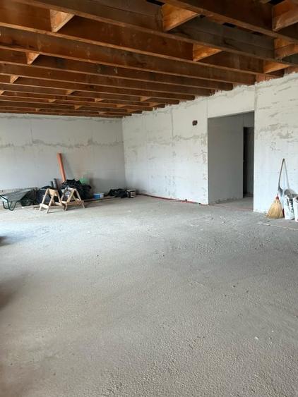 Casă individuală pe un singur nivel cu 743 mp. toate utilitatile Ciugud - 8