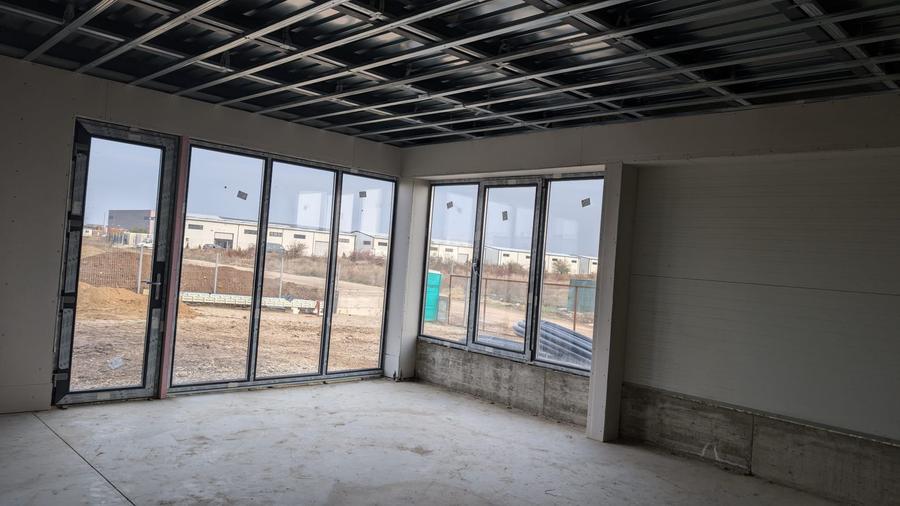 Hala Modernă de Lângă Autostrada A0 – Spațiul Ideal pentru Afacerea Ta! - 2