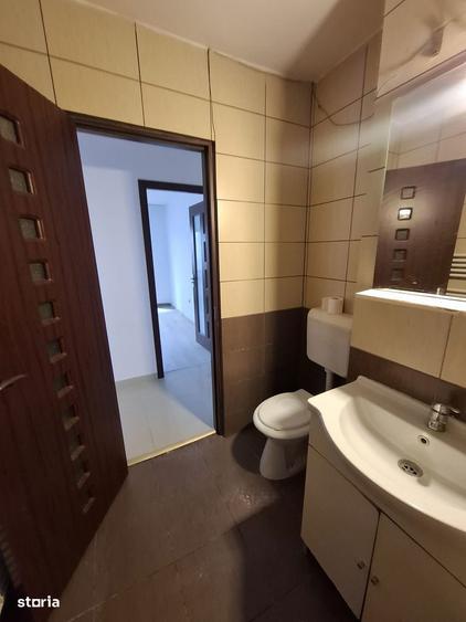 Apartament 3 camere, balcon, parter, pre? bun - 9